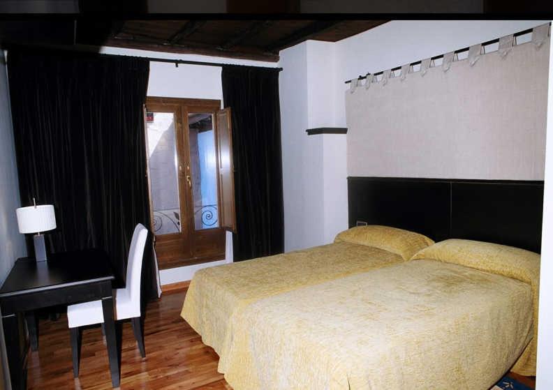 Posada Arco De San Miguel Calatayud Zewnętrze zdjęcie